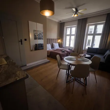 Dk Mazurskie 公寓 奥尔什丁